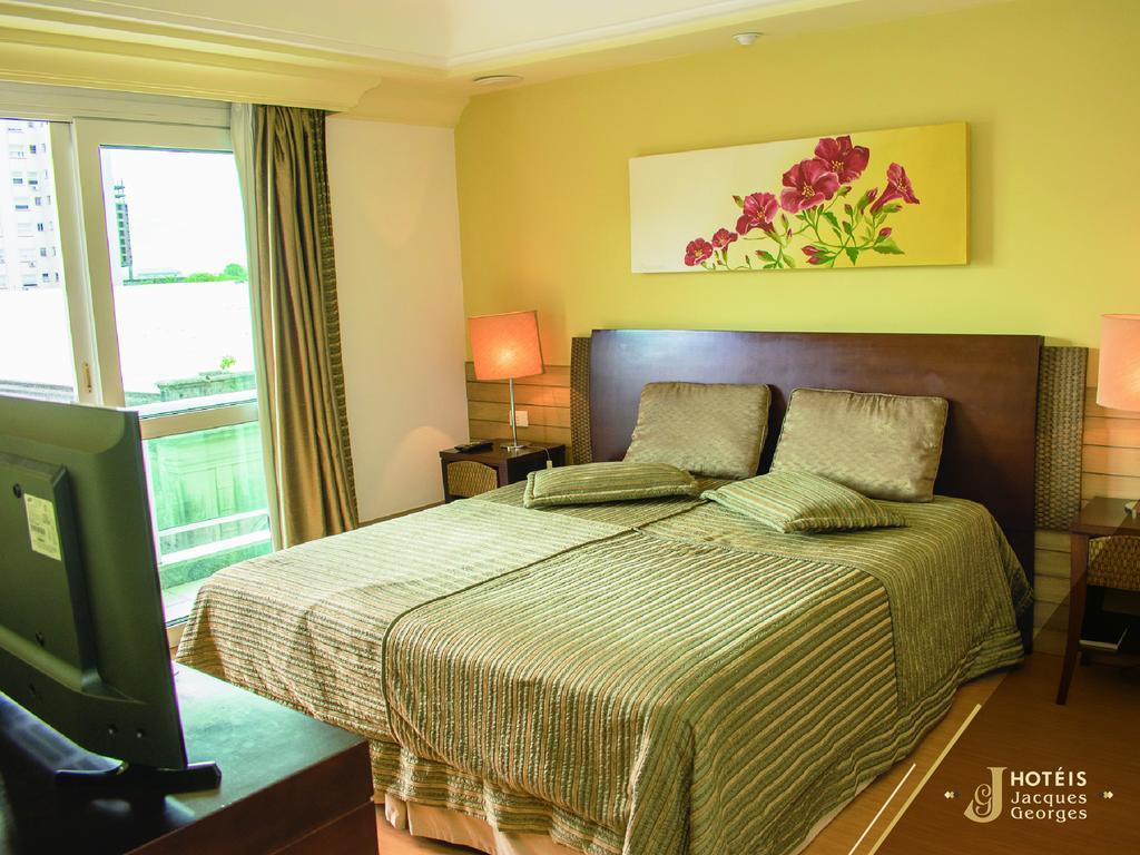 Hotel Jacques Georges Business เปโลตัส ภายนอก รูปภาพ